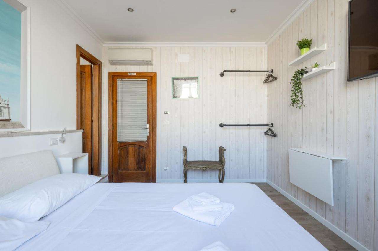 Affittacamere San Pietro 5 Stelle Prestigious *